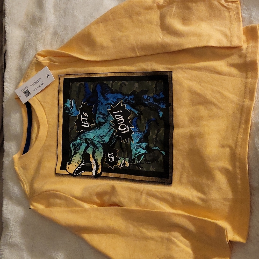 Long sleeve shirt